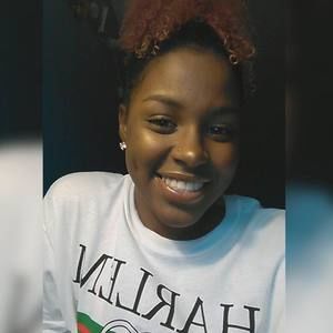 Meet your Posher, Evie